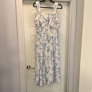 NWOT Floral Blue and White Midi Dress